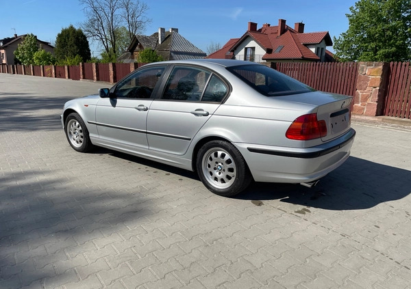 BMW Seria 3 cena 7600 przebieg: 224933, rok produkcji 2004 z Kielce małe 326